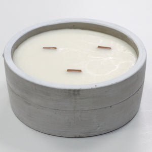 Large Round Candle - Patchouli & Dark Amber